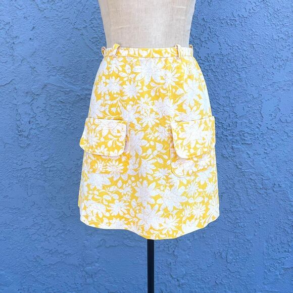 70s Yellow Floral Skirt A-Line Mod Retro Clothing twee - Picture 2 of 7